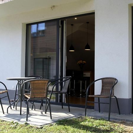 Lawendowy Zakatek - Klimatyzacja - Ogrodek - Prywatny Parking Apartment Rzeszow Ngoại thất bức ảnh