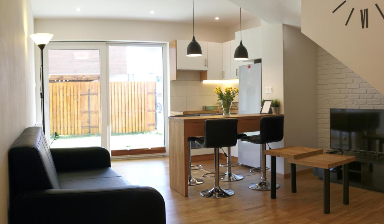 Lawendowy Zakatek - Klimatyzacja - Ogrodek - Prywatny Parking Apartment Rzeszow Ngoại thất bức ảnh